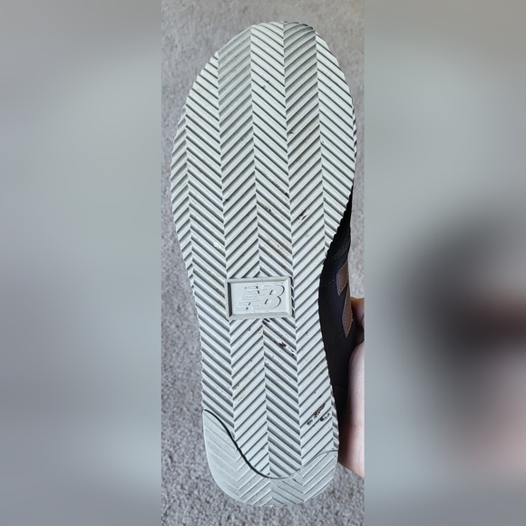 New Balance 220 Women's Gray & Pink Suede Trainers Sneakers Size 11 - Picture 6 of 9